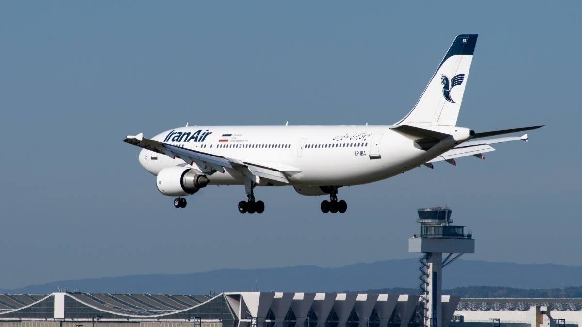 Which Airlines Fly To Iraq And Iran?