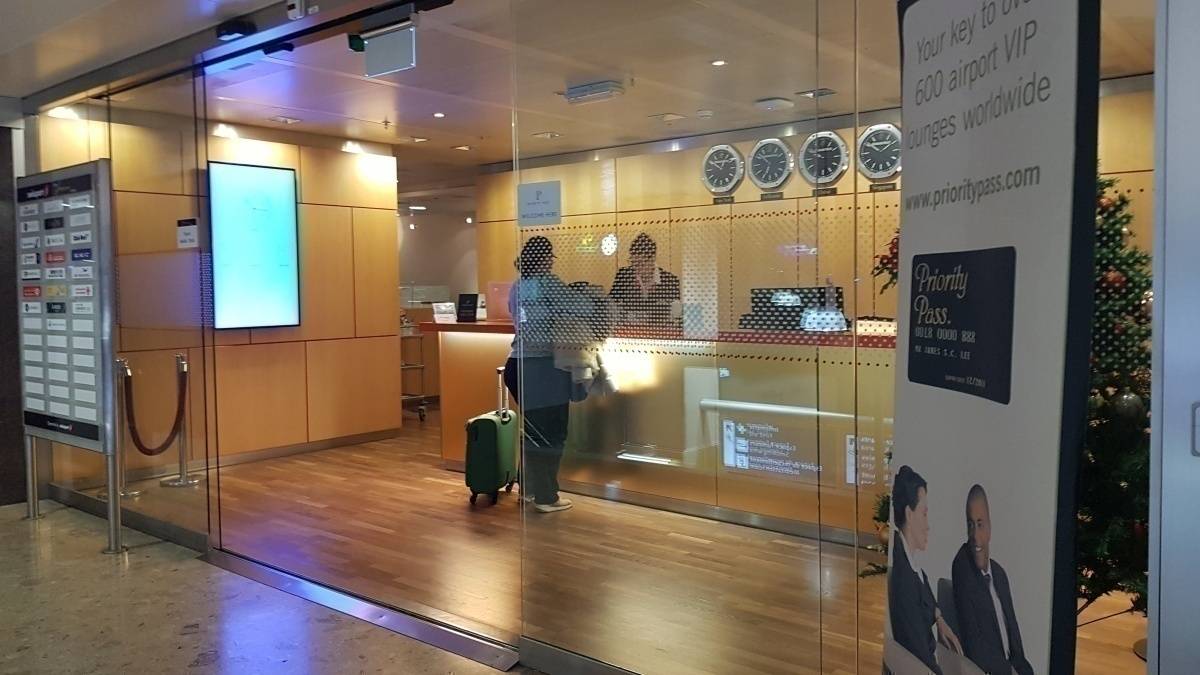 Lounge Review - Swissport Horizons Lounge Geneva