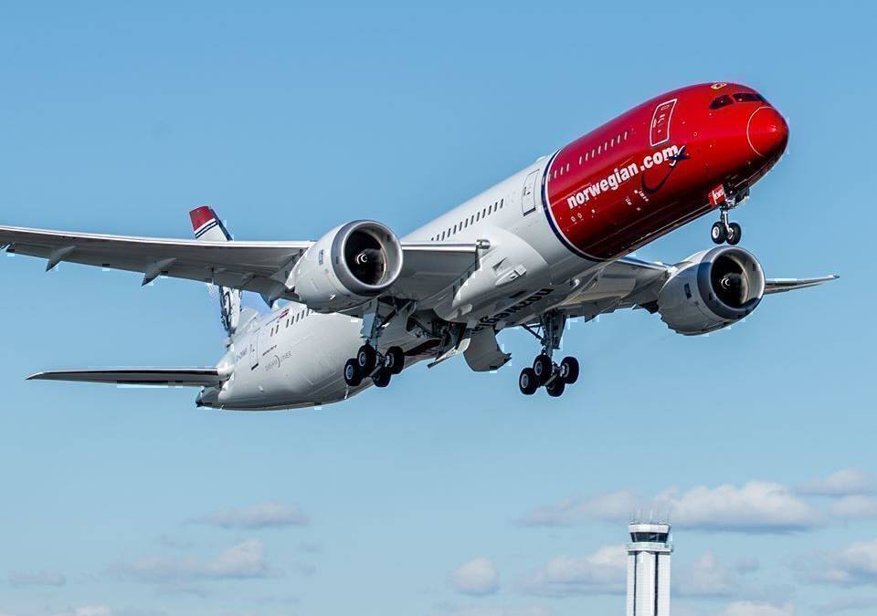 Norwegian Airlines Is Optimizing Flight Paths To Cut CO2 Emissions