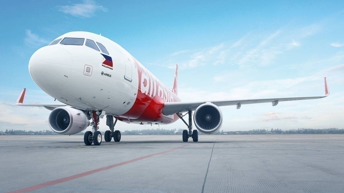 AirAsia's Chairman And CEO Temporarily Step Down