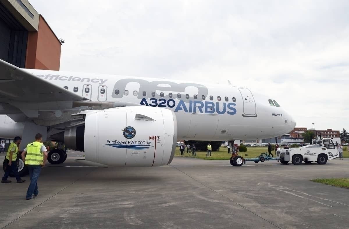 Scientists May Have Found A Way To Turn Carbon Dioxide Into Jet Fuel