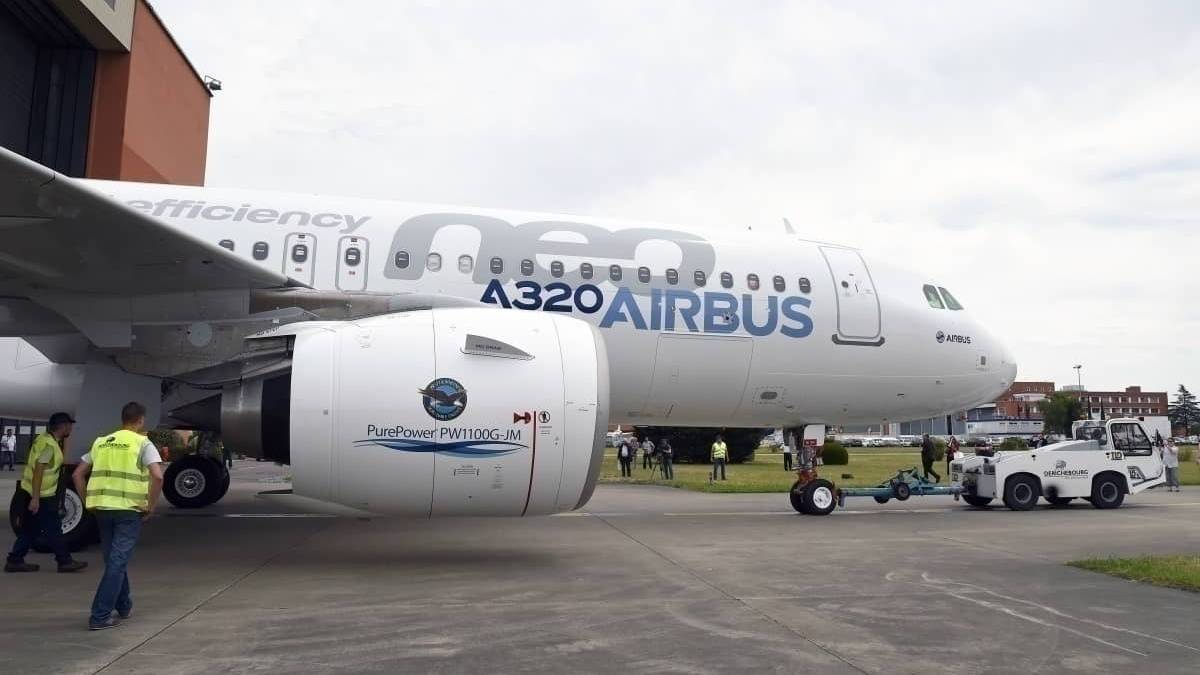 Scientists May Have Found A Way To Turn Carbon Dioxide Into Jet Fuel