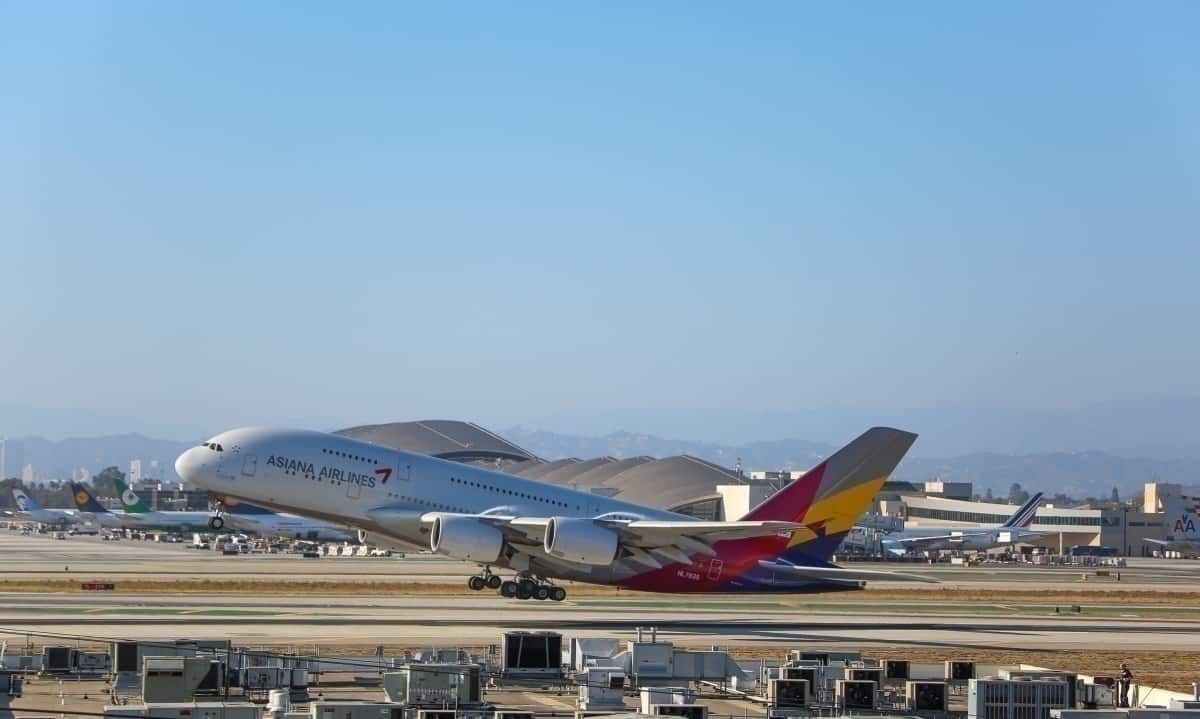 Coronavirus Prompts Asiana To Offer Staff Unpaid Leave