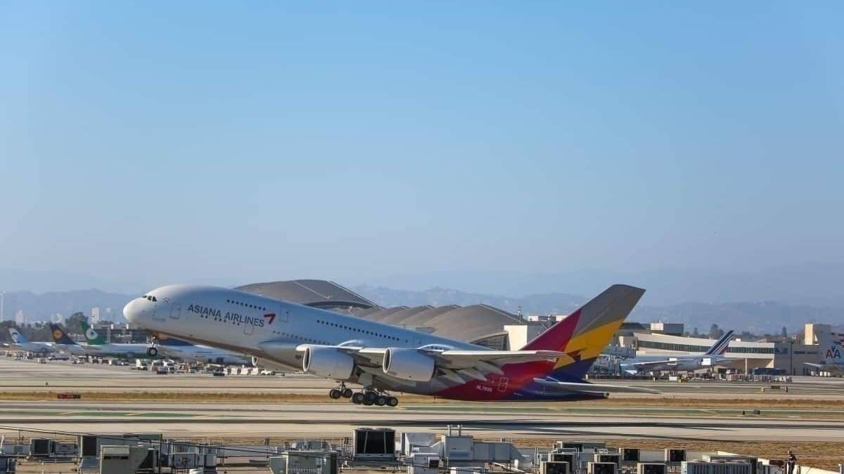 Coronavirus Prompts Asiana To Offer Staff Unpaid Leave