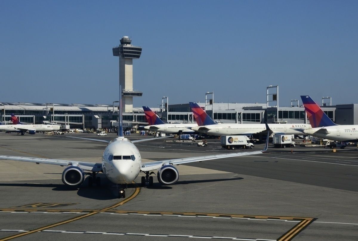 FAA Finalizes Slot Waivers For Major Airports Through March 2021