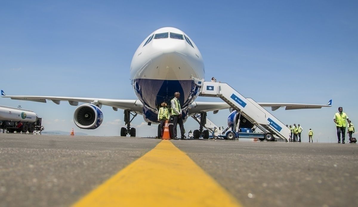 RwandAir Reduces Staff Salaries To Avoid Layoffs