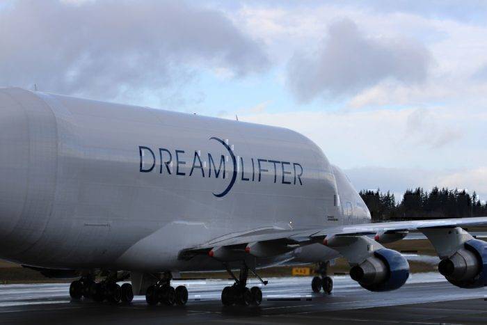 Boeing Offers The Dreamlifter To Transport Medical Aid