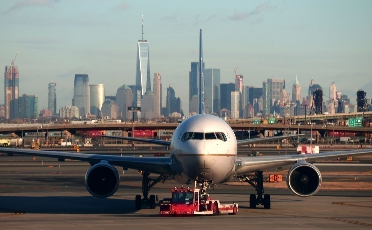 United Airlines Cuts All Long-Haul International Flights