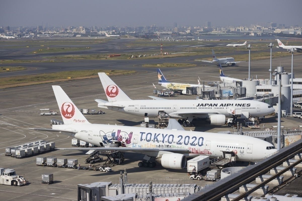 Japan Airlines Flies Special 787 To Greece To Collect Olympic Flame