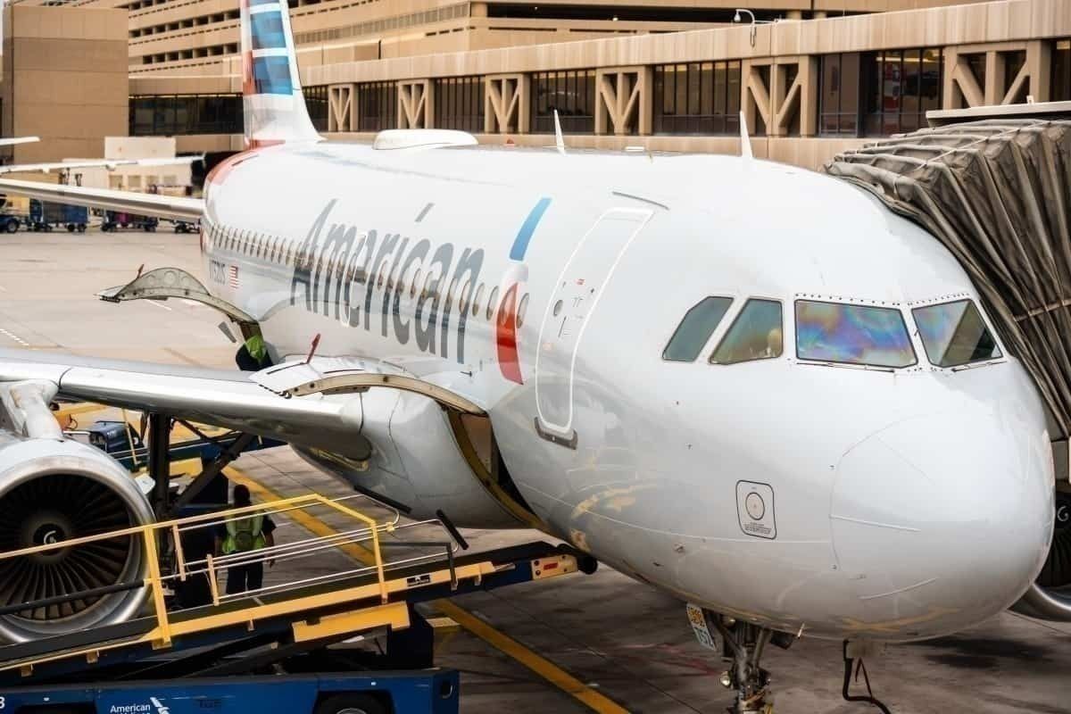 American Airlines Begins Offering All Employees Paid Leave