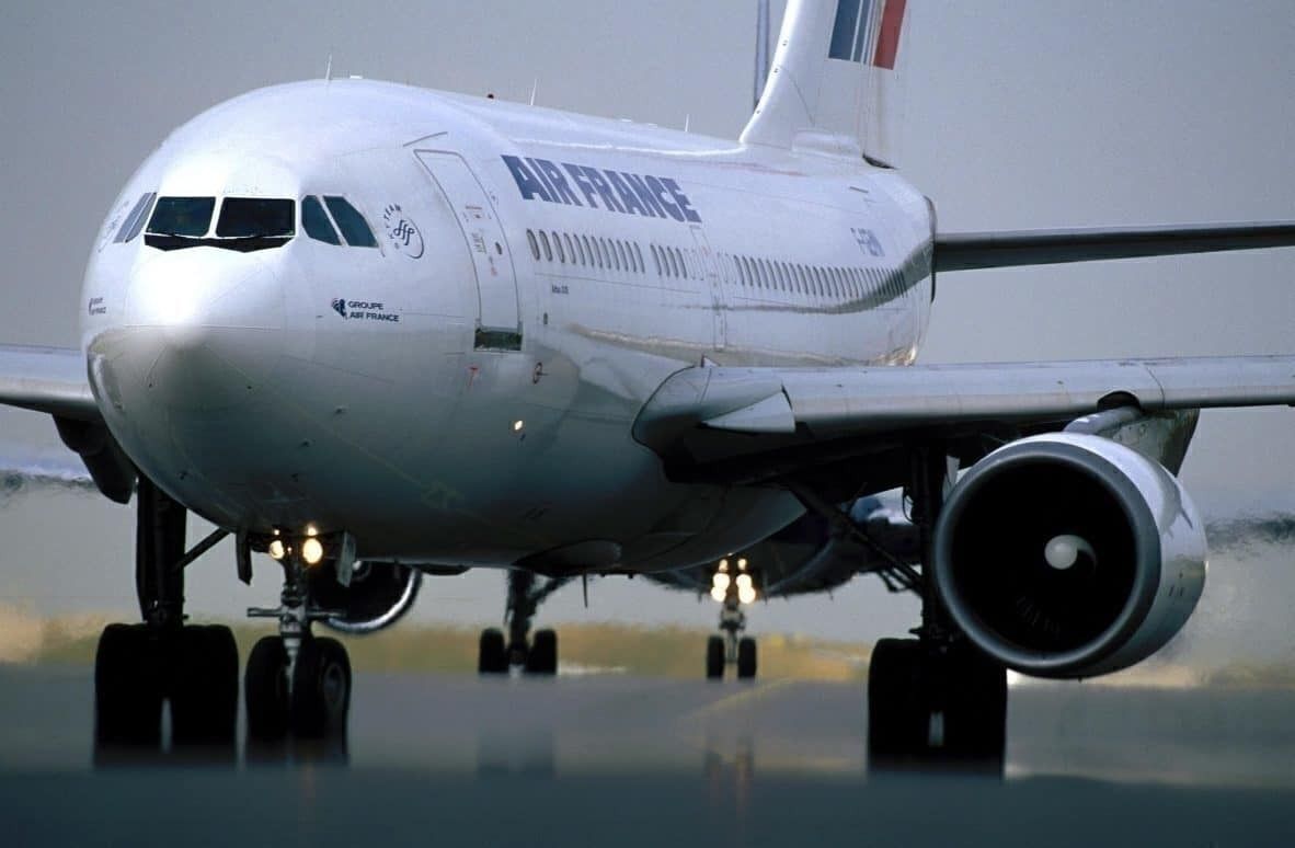 Air France Starts To Reinstate Inflight Meal Services