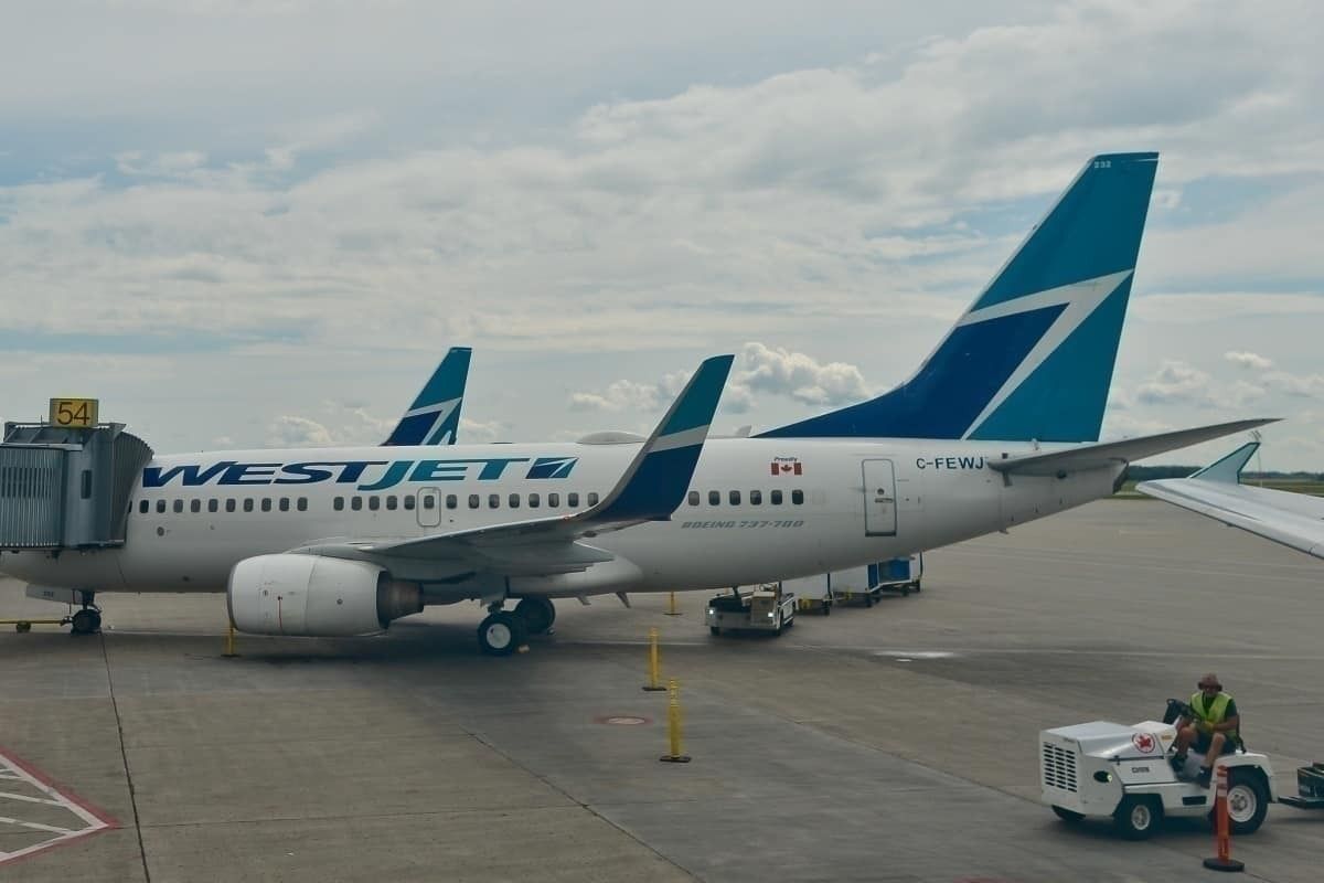 WestJet Threatens one Year Ban In New Zero Tolerance Mask Policy