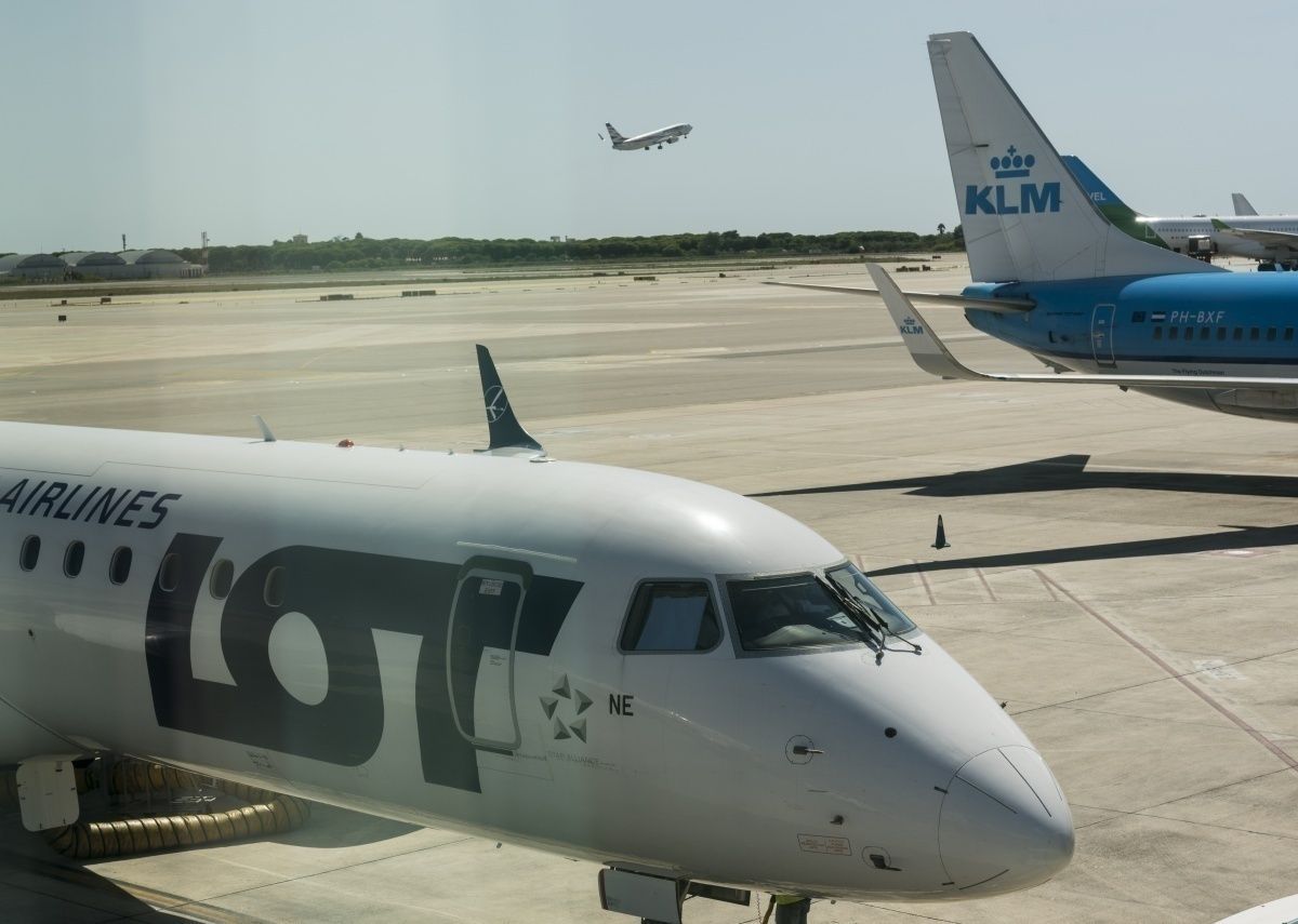 LOT Polish Cancels Flights To Eastern Europe As Ban Extended