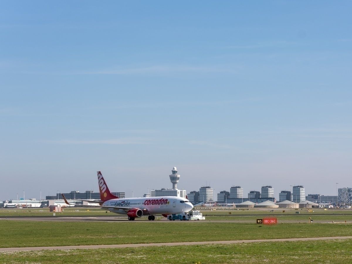 Amsterdam Schiphol's Genius Idea To Reduce Aircraft Emissions