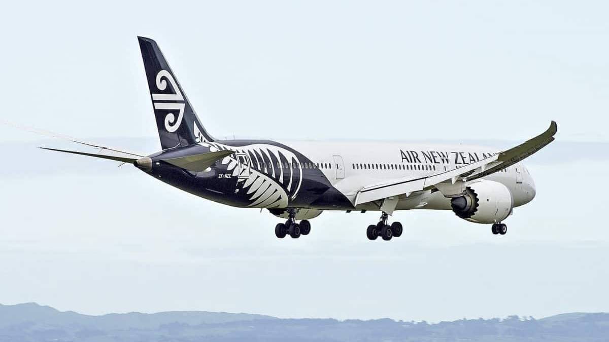 Air New Zealand To Let Go Of Nearly 400 Pilots