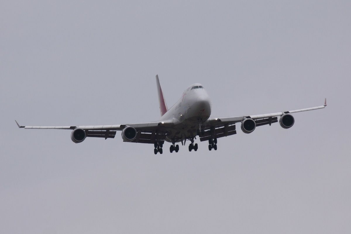 Asiana Boeing 747 Descends Too Low On Hong Kong Approach