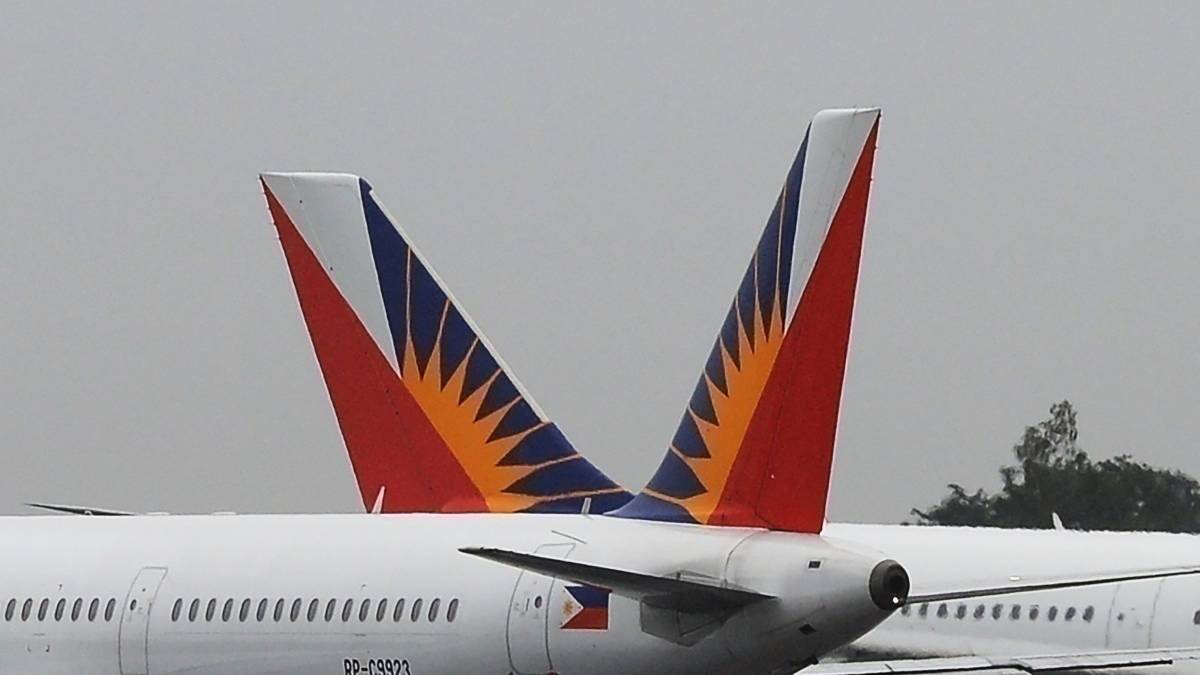 Philippine Airlines Incorporates PPE Into New Cabin Crew Uniform