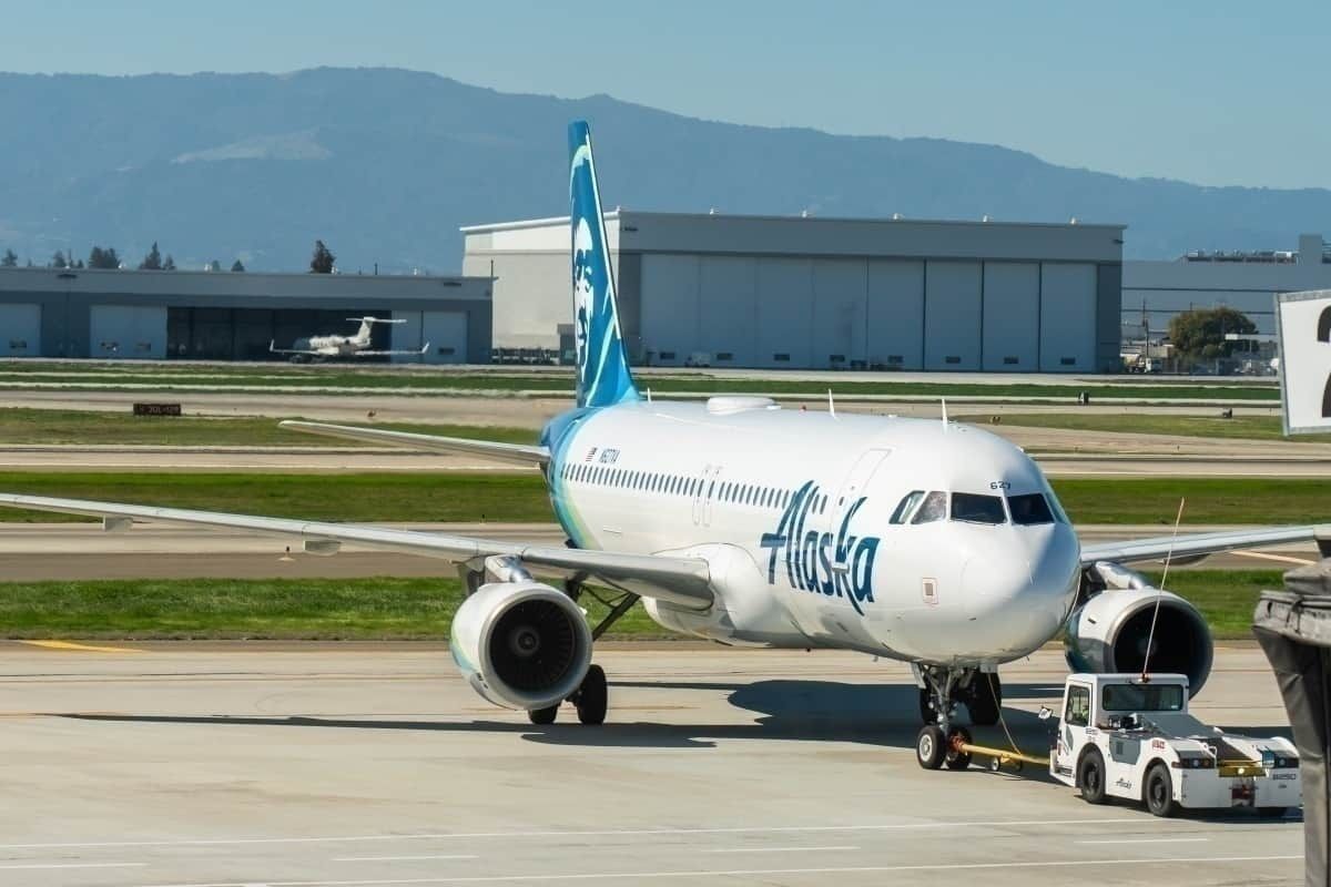 Unruly Passenger Forces Alaska Airlines A320 Back To Seattle