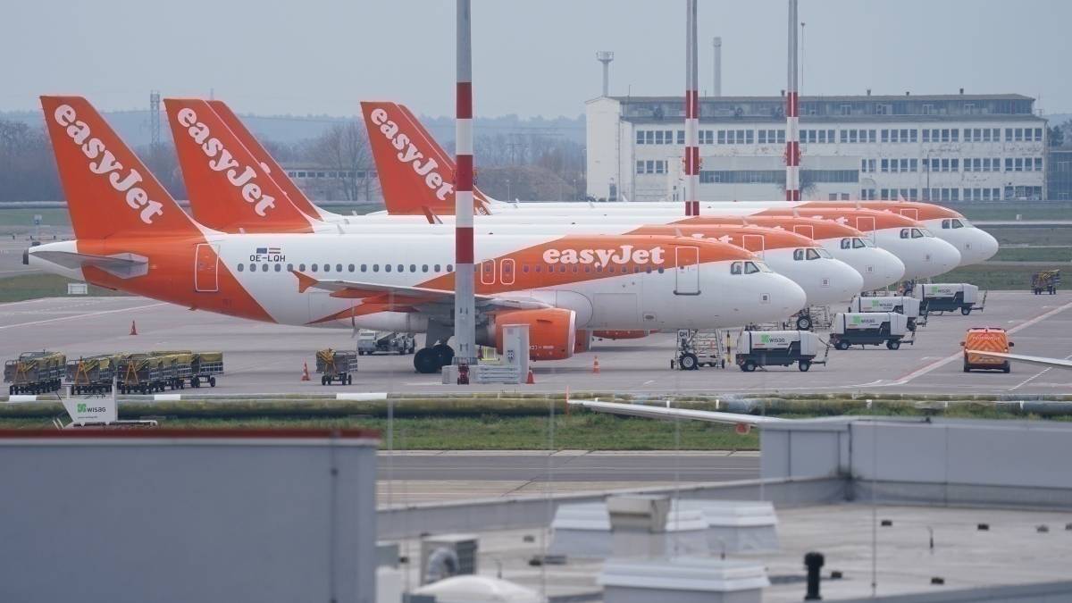 easyJet To Block Out Middle Seats When Flights Restart