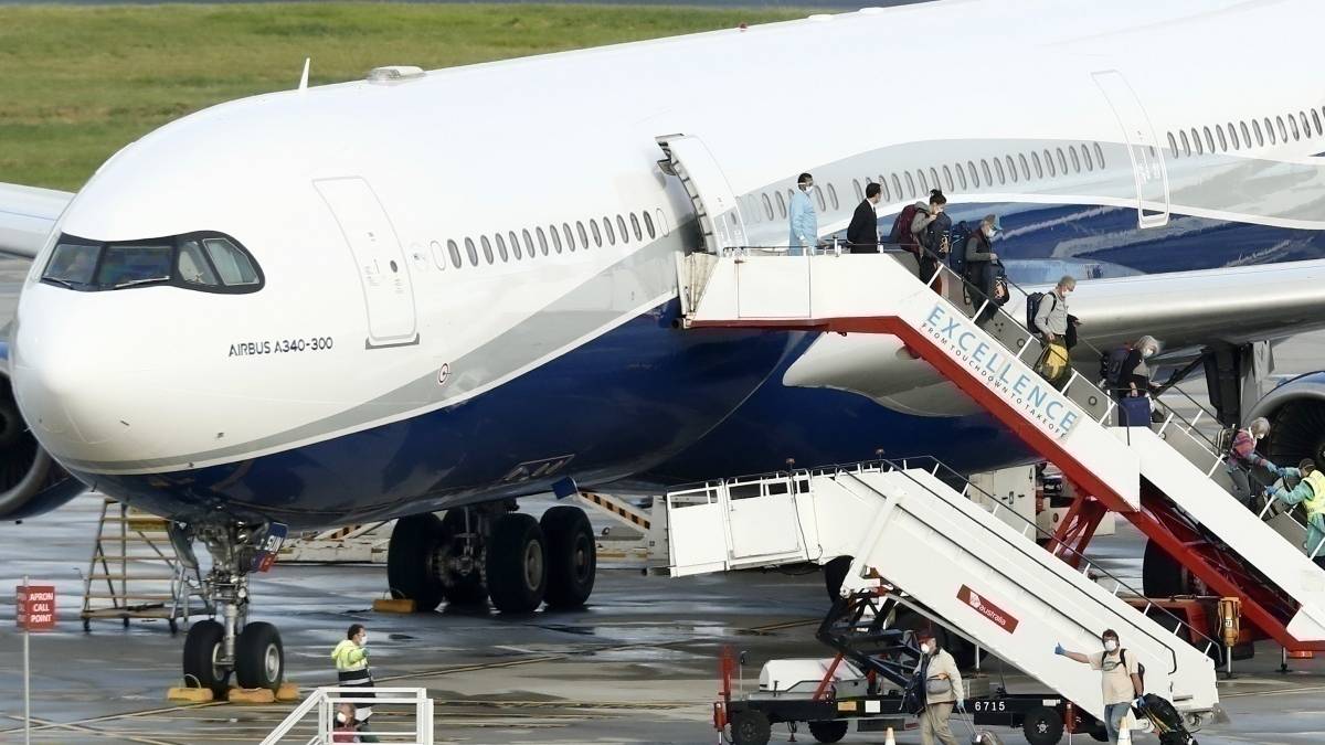 Hi Fly Makes History - Flies One Of The Longest A340 Flights Ever: 16 Hours Over Antarctica