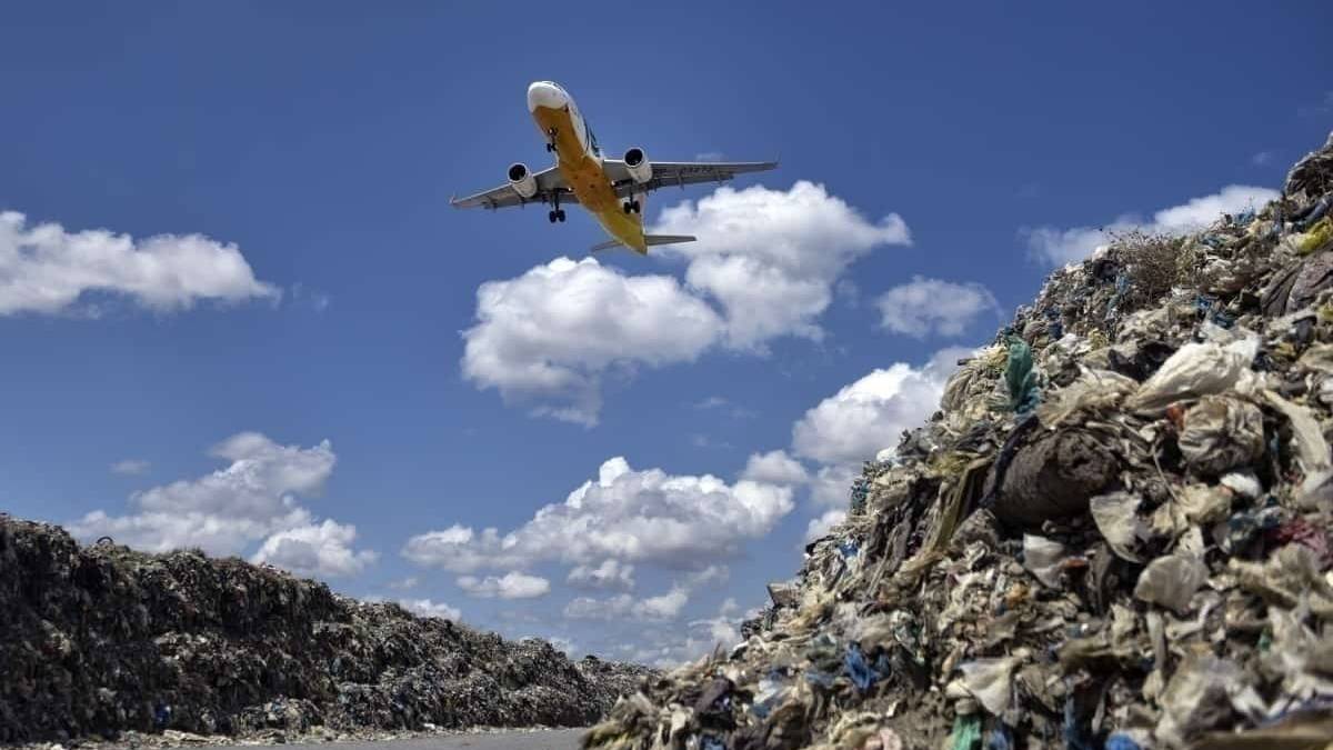 Inside The World Of Incinerating Airline Passenger Food