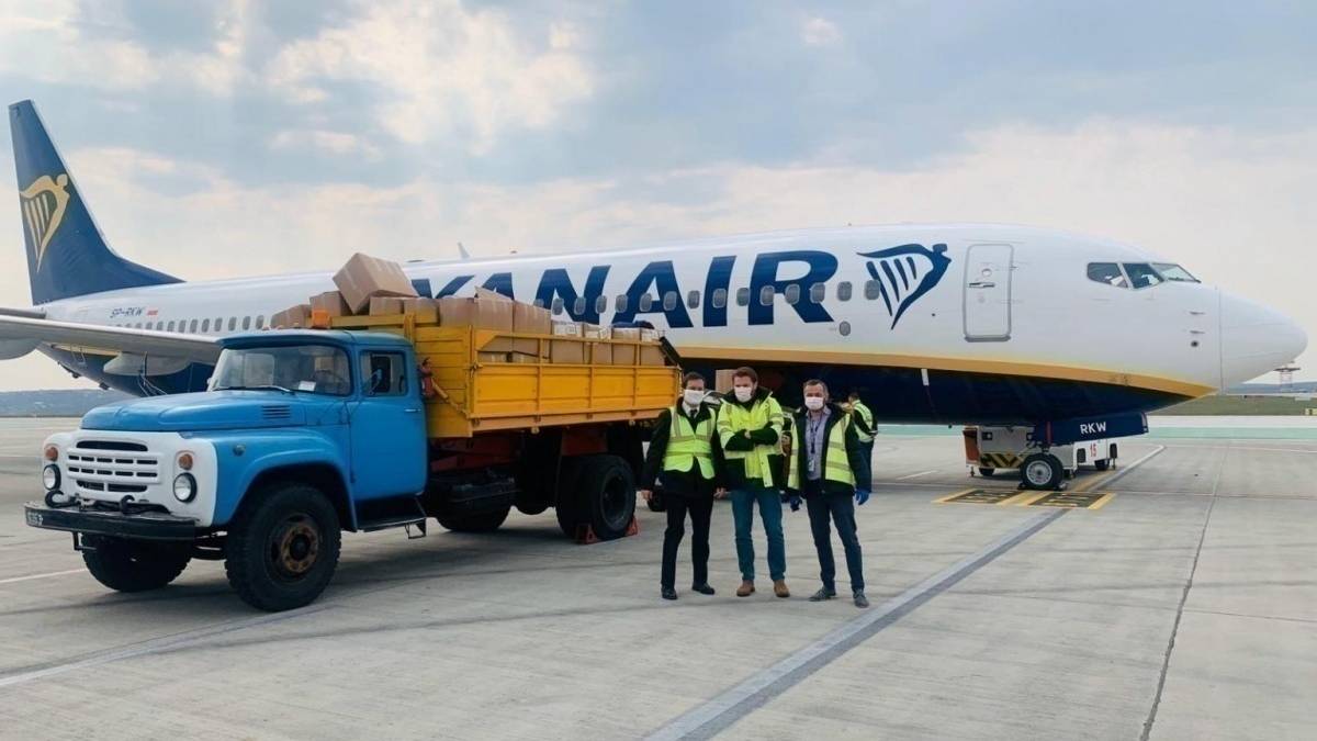 Ryanair's Buzz Operates Medical Cargo Flight To Warsaw