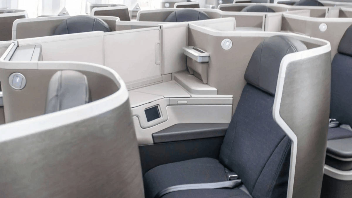 American Airlines Unveils Its New Boeing 787 Business Class Seat