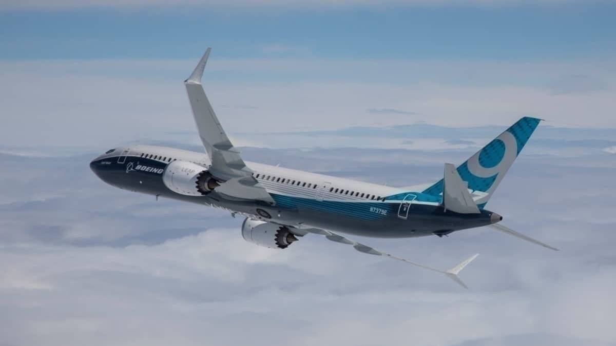 The Boeing 737: The Original vs MAX - What's The Difference?