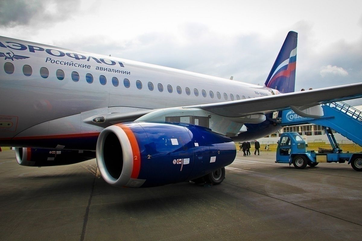 Aeroflot SuperJet Suffers Engine Failure Upon Departure