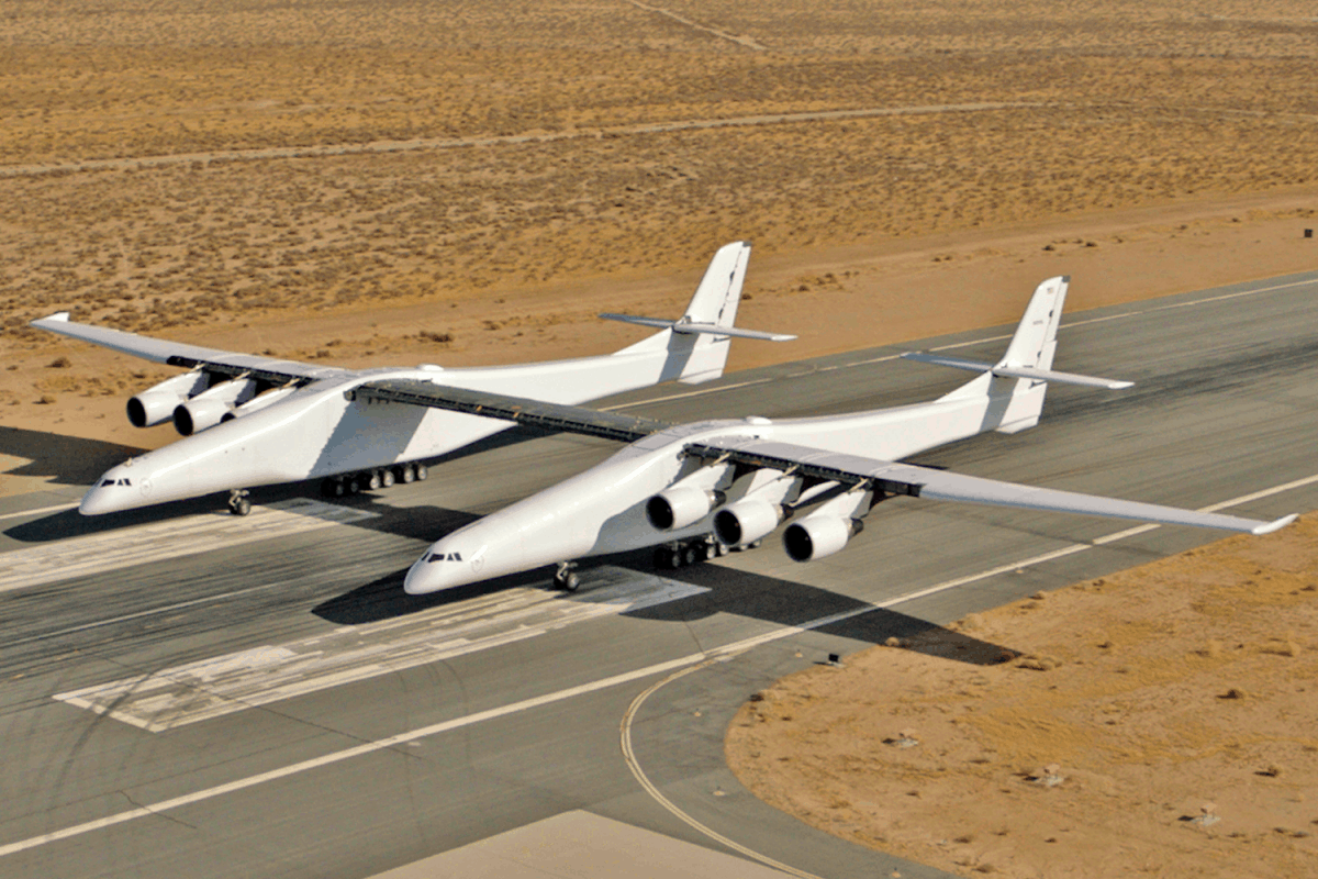 What Happened To The Twin Fuselage Stratolaunch With 6 Boeing 747 Engines?