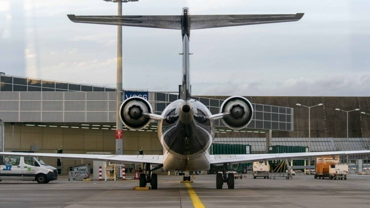 Too Busy For A Vaccine? Ljubljana Airport Offers One Shot Jabs