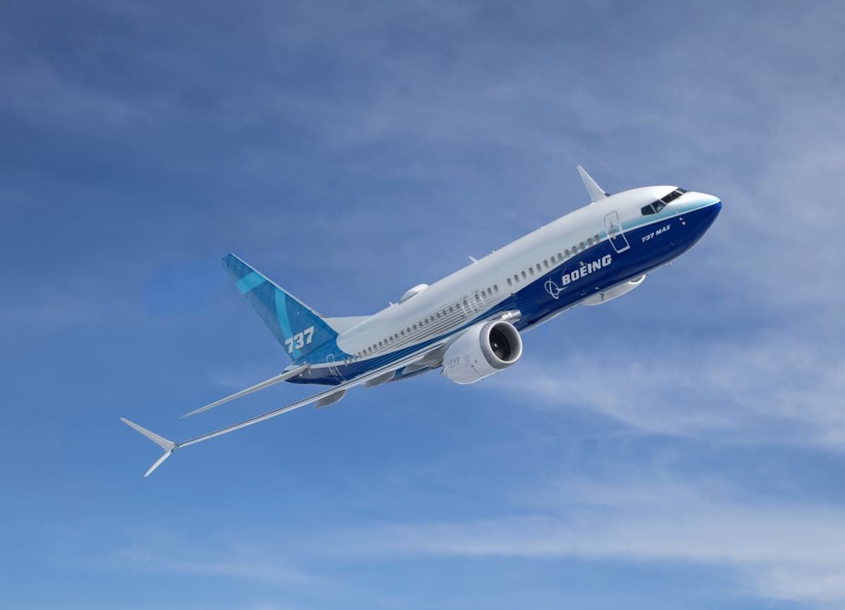 Boeing Backlog Drops By 500 As No New April Orders Are Recorded