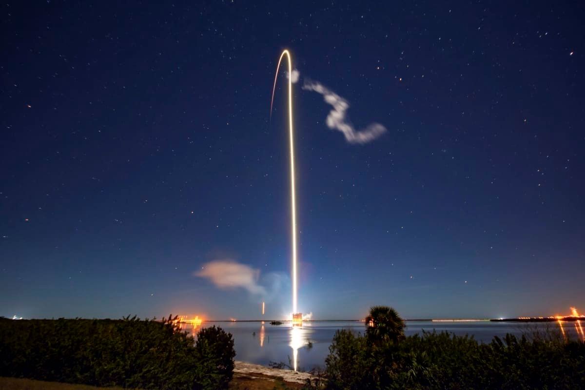 SpaceX To Trial 'Sunshading' As Starlink Launch Delayed