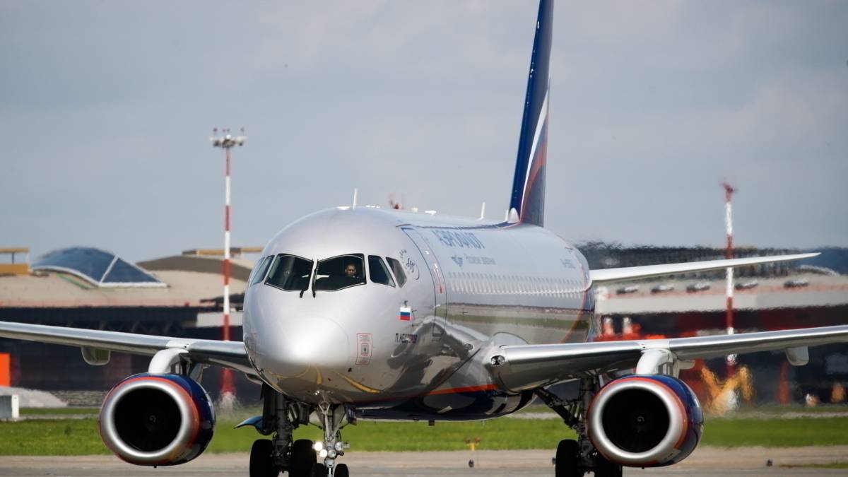 Aeroflot's Sukhoi SJ100 Resumes Flights To Ljubljana