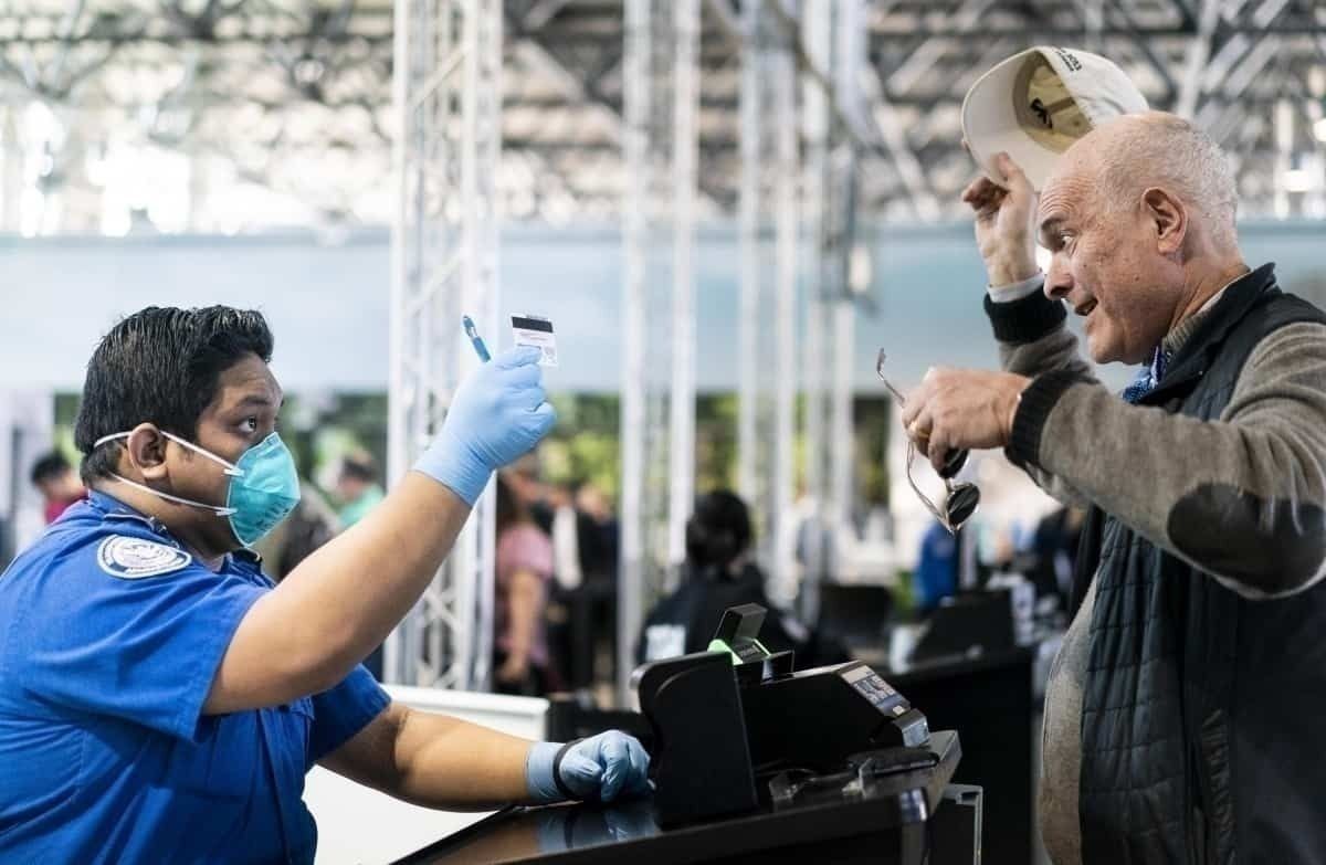 TSA Screening Staff Now Have To Wear Face Masks