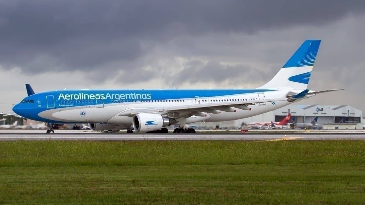 Argentina Merges Aerolineas & Austral Into One Airline