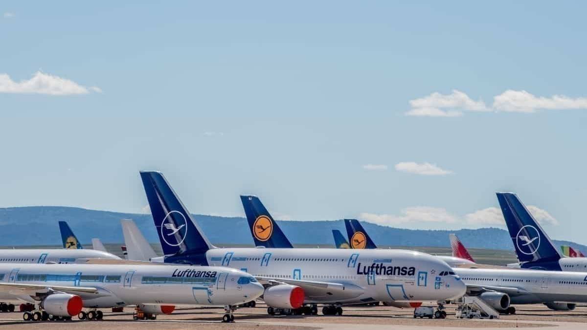 Retiring Aircraft Early Is Bad For Airlines - Here's Why