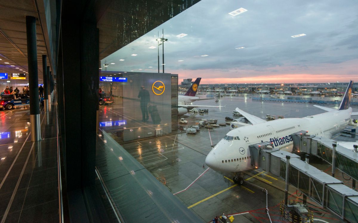 Airline Body Calls For Germany To Relax In-Flight Mask Rules