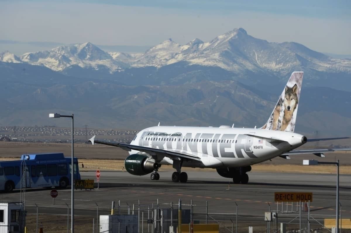 Frontier Airlines Eyes Network Expansion Despite Industry Crisis