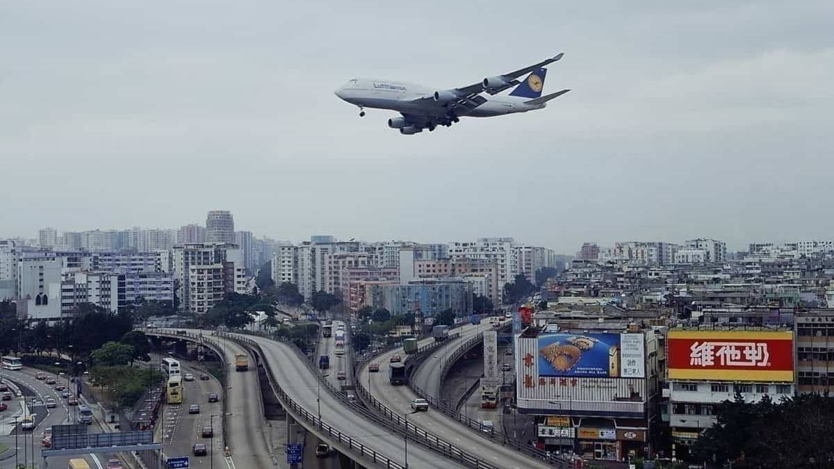 Hair Raising Landings: The Story Of Hong Kong's Kai Tak Airport