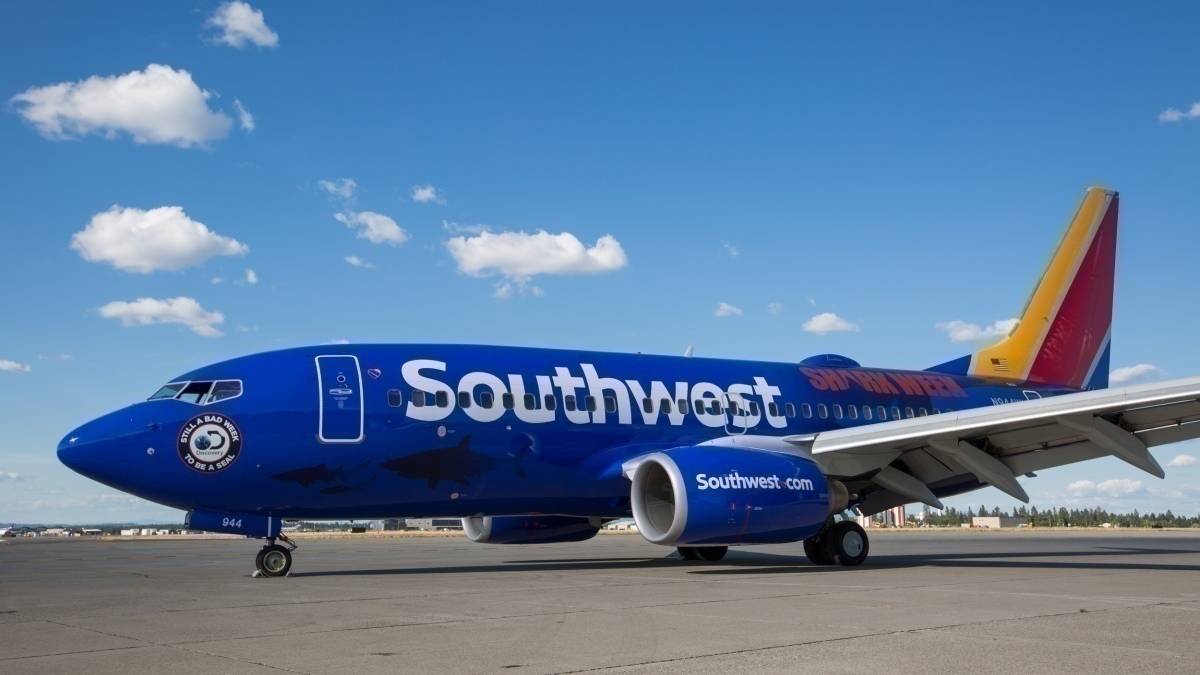 Southwest's CEO Doesn't Agree With Warren Buffet's Airline View