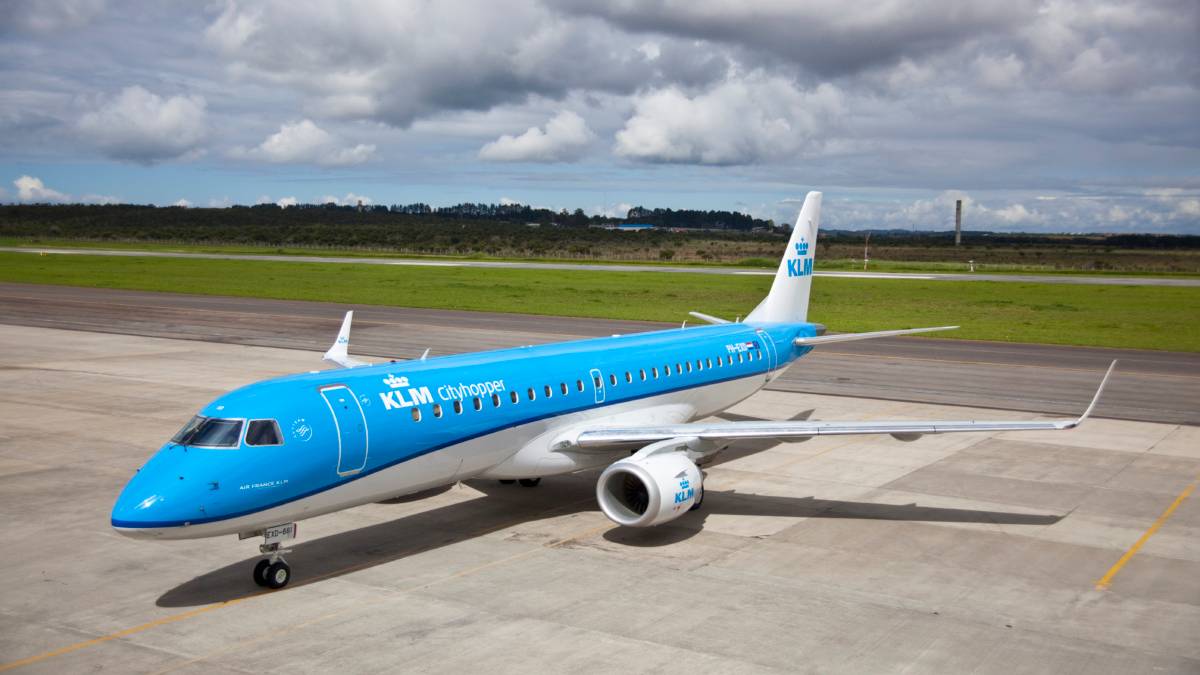 KLM E190 Suffers Anti-Ice Leak In Wing Prompting Amsterdam Return