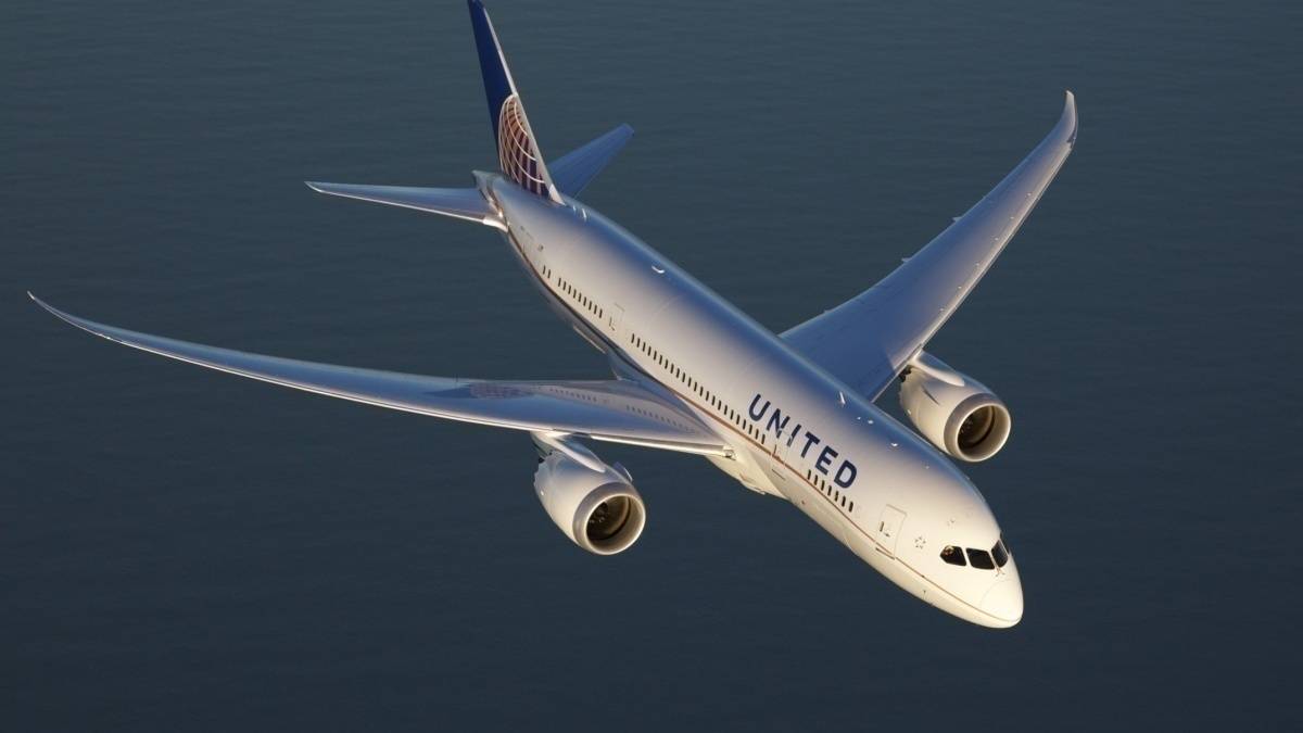 United Closes Long-Haul LAX Base For Foreseeable Future