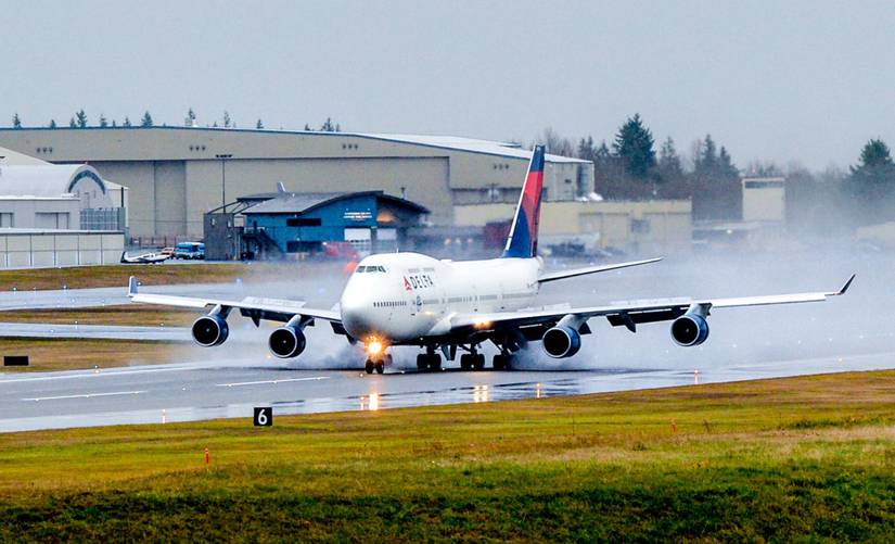 Delta Air Lines Is Releasing A Credit Card Made From A Bit Of Boeing 747