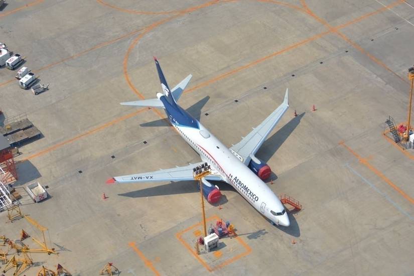 Aeroméxico MAX 2