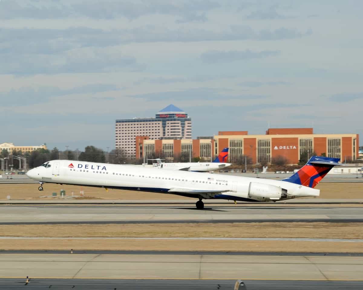 What Happened To Delta's Retired MD-88/90 Fleet?