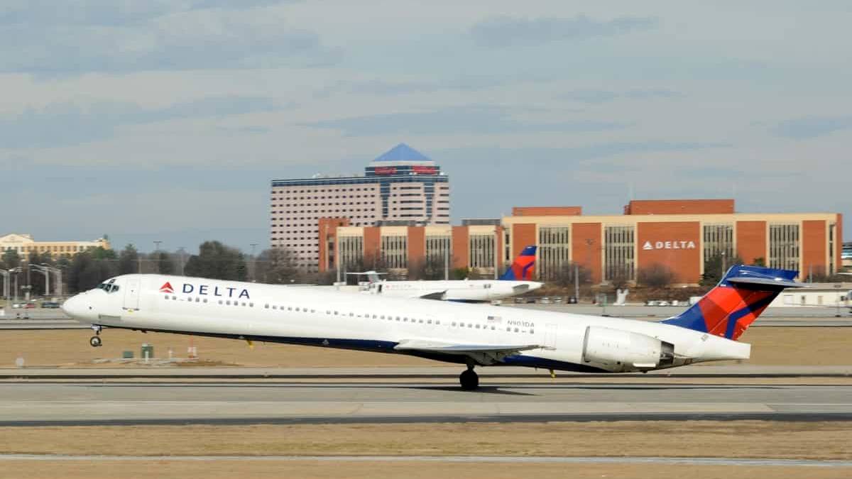 What Happened To Delta's Retired MD-88/90 Fleet?
