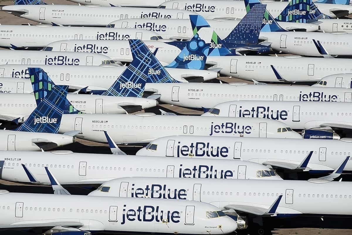 JetBlue Will Up Schedule To Cope With Holiday Demand