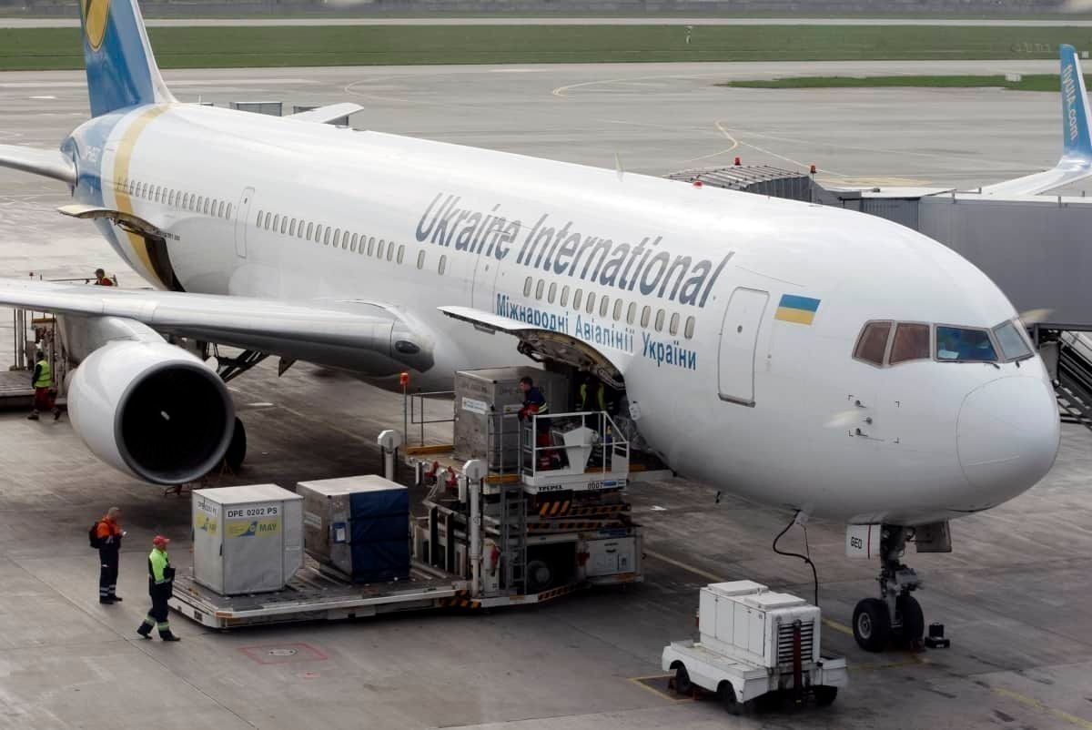 Ukraine International Airlines Charters EuroAtlantic Planes For Winter Flights