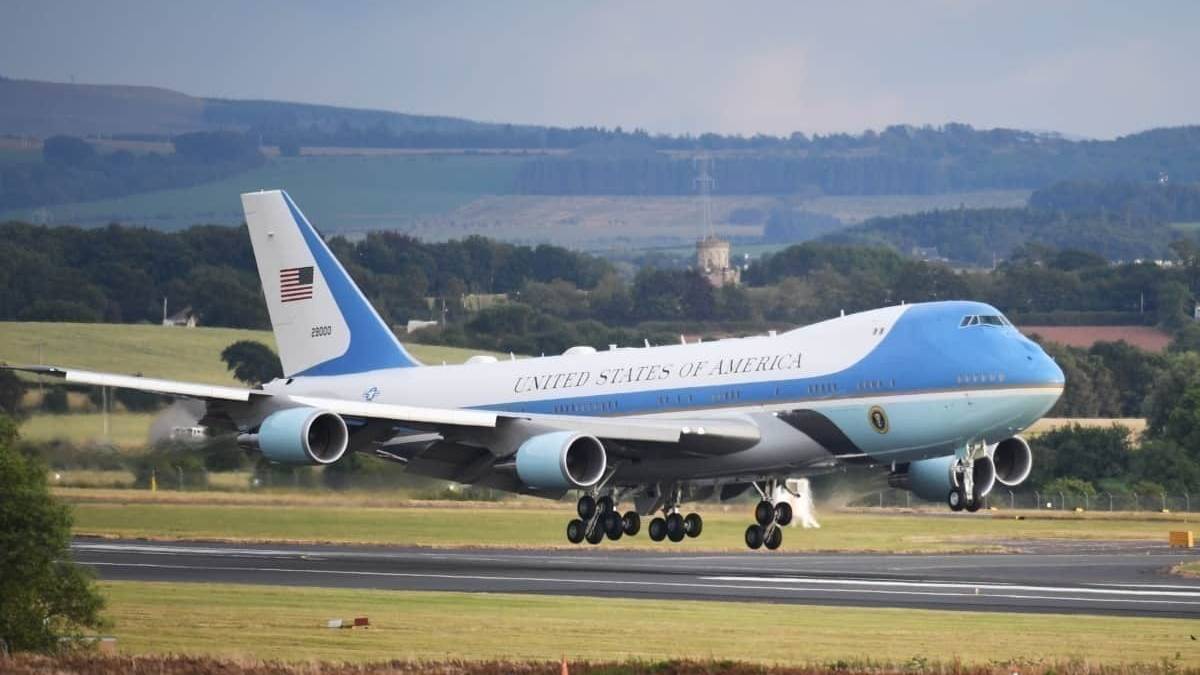 What Will Happen To Air Force One When It Is Retired?